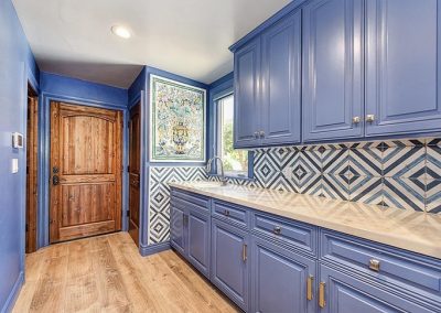 image of custom cabinetry in a laundry room